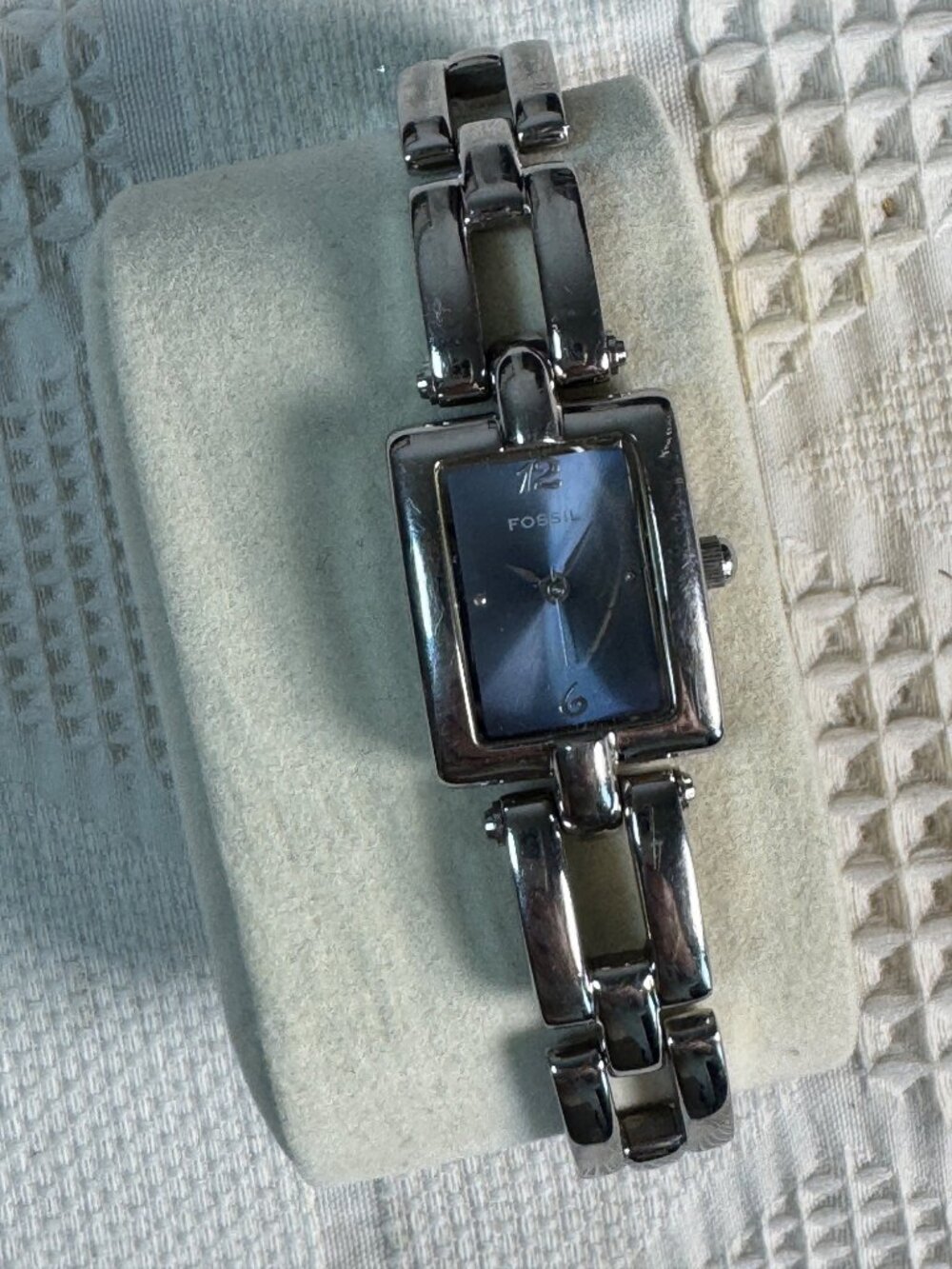 Fossil Womens F2 Rectangular Silver Tank Style Case Watch w Link Bracelet Quartz